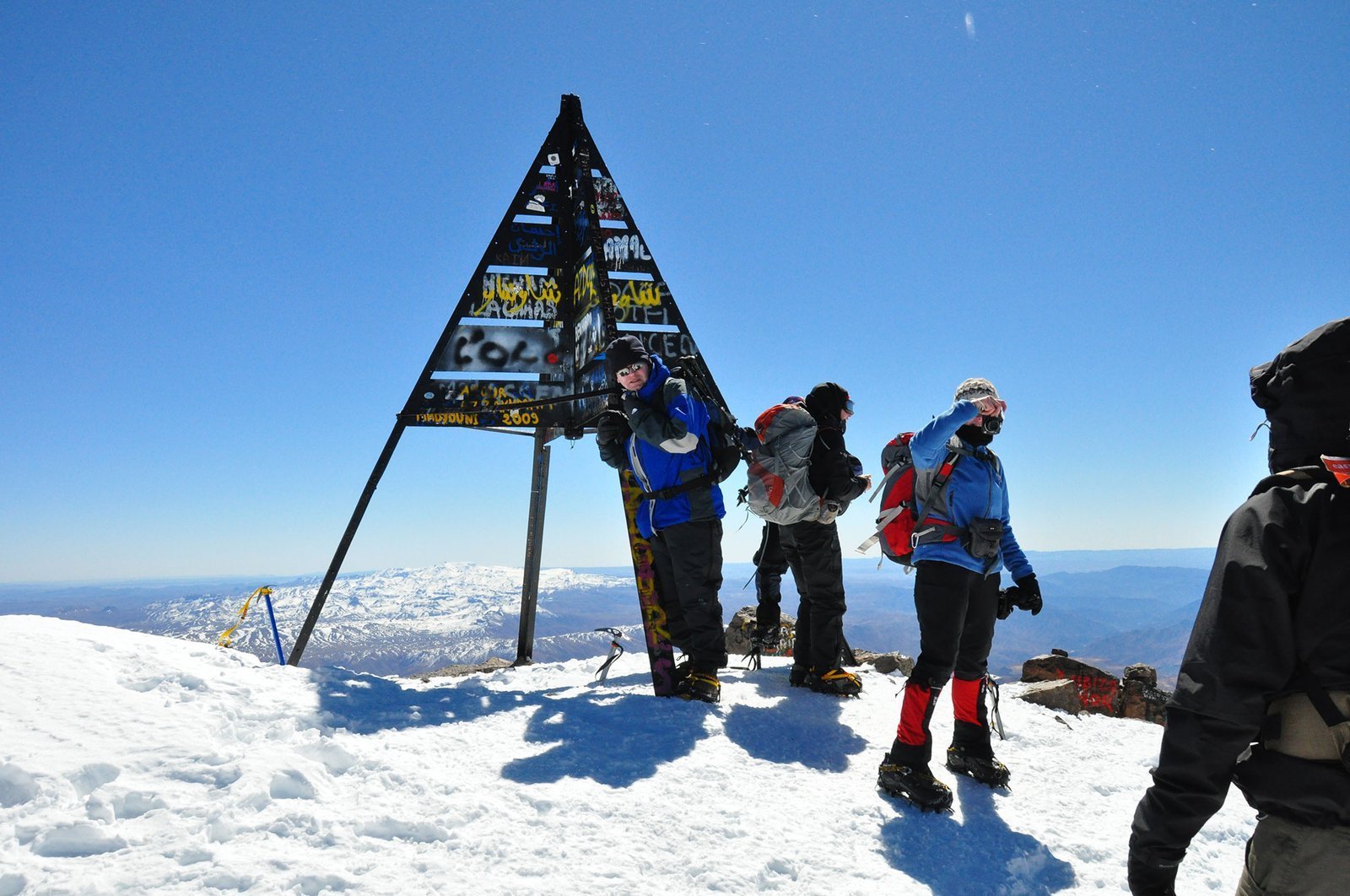 HIKING 2 DAYS TREK TOUBKAL & ASNI FROM MARRAKECH